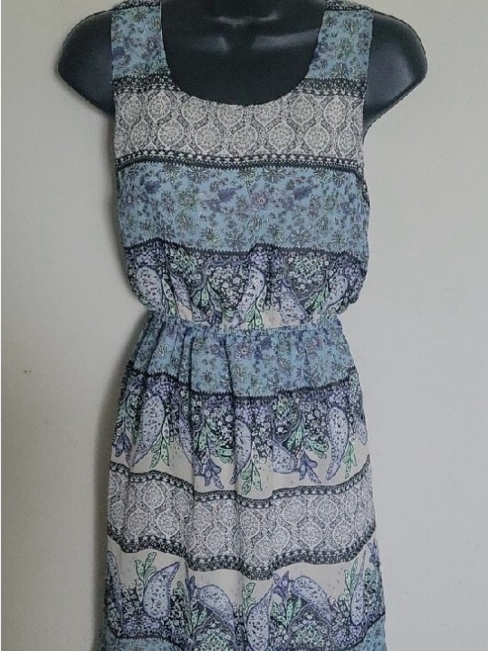 Forever 21 Paisley Printed Summer Dress